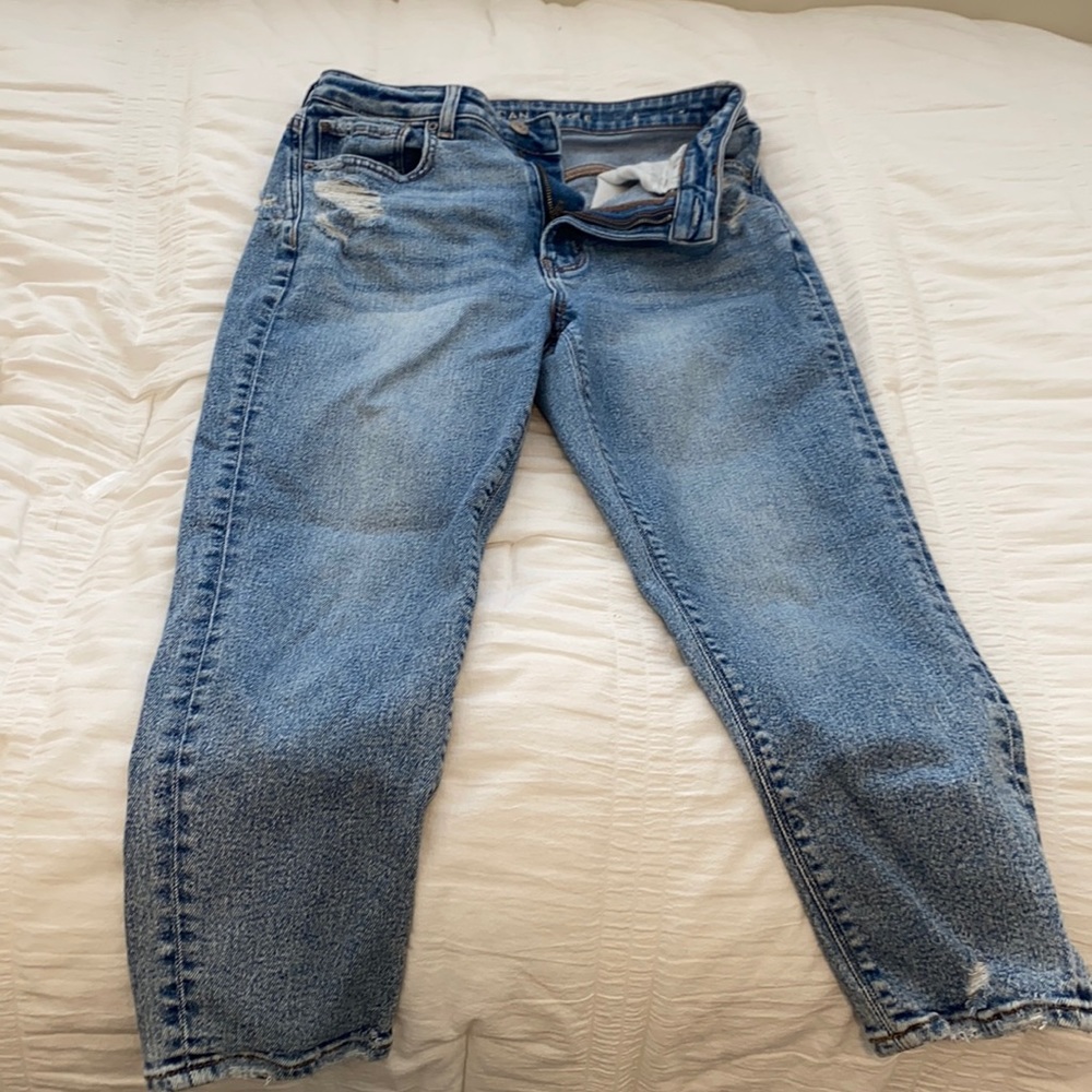 American Eagle Mom Jeans